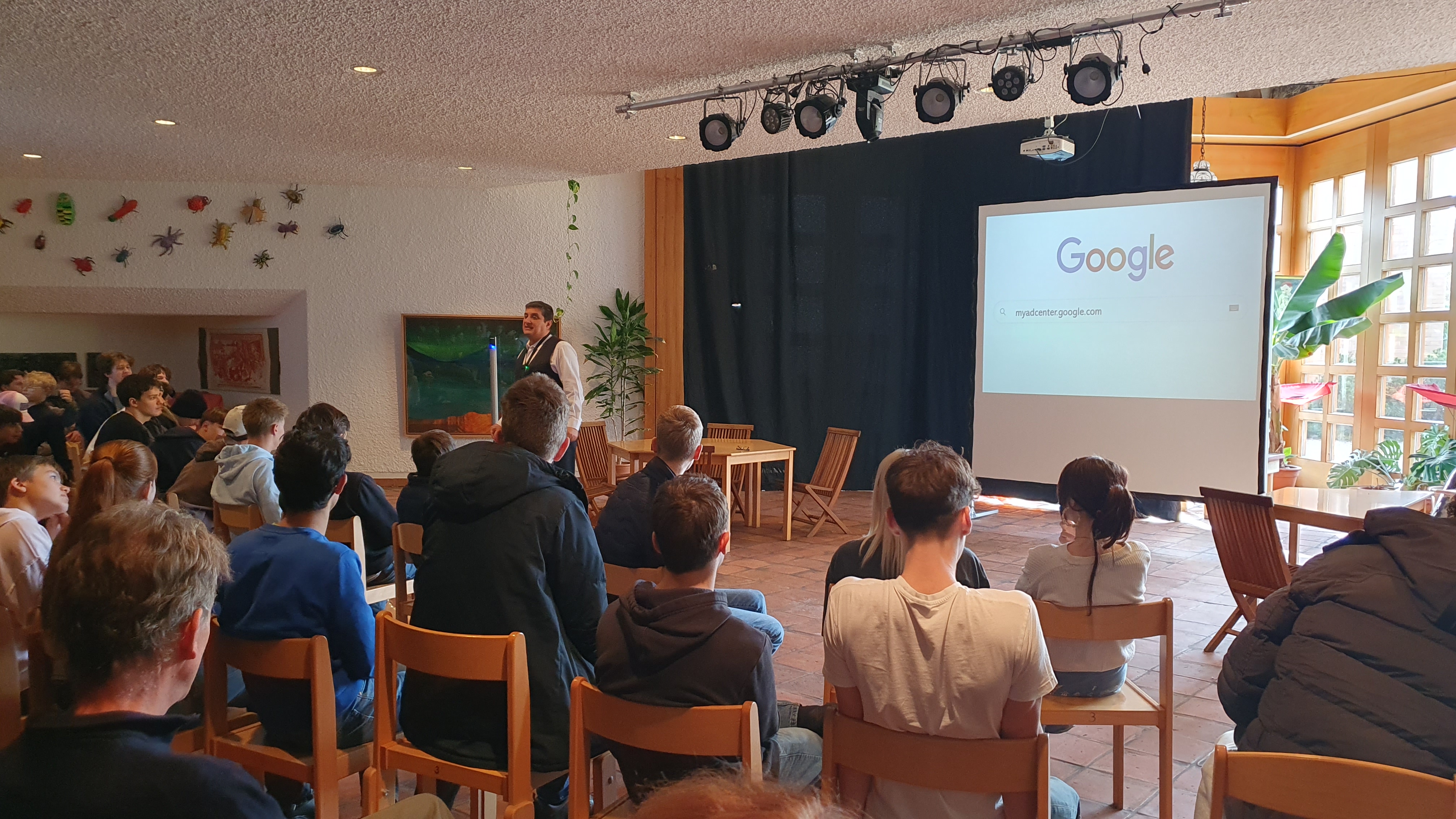 Cybercrimevortrag für Schülerinnen und Schüler